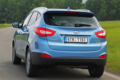 Hyundai ix35 2.0 CRDi i-Motion 2WD 2013 view 10