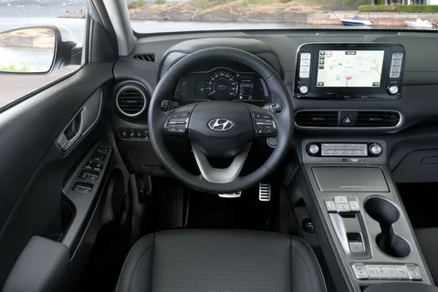 Hyundai Kona Electric 64kWh Premium 2018 view 5
