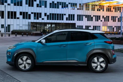 Hyundai Kona Electric 64kWh Premium 2018 view 10