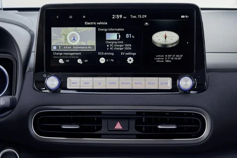 Hyundai Kona Electric 64kWh Premium 2021 view 2