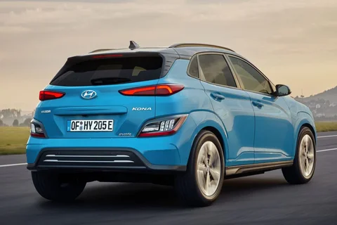 Hyundai Kona Electric 64kWh Premium 2021 view 4