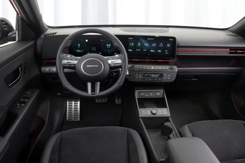 Hyundai Kona 1.6 GDI HEV E-Motion 2026 view 10