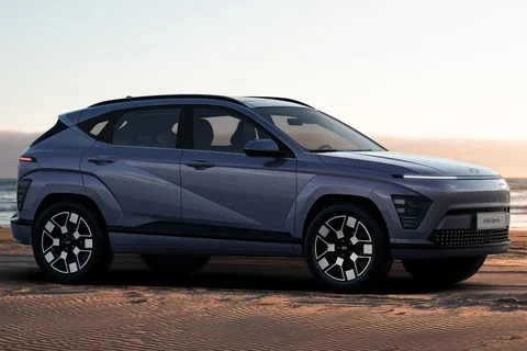 Hyundai Kona 65.4 kWh Premium 2023 view 10