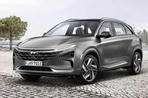 Hyundai Nexo FCEV 2018 view 2