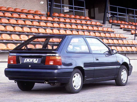 Hyundai Pony 1.5 LS 1992 view 3