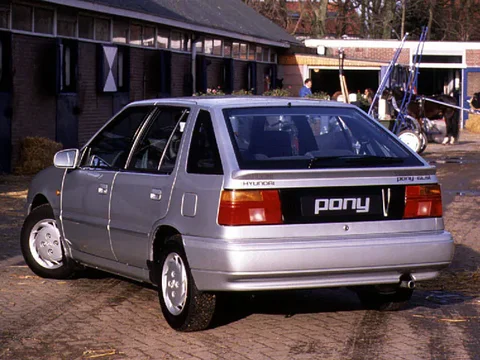 Hyundai Pony 1.5 LS 1992 view 2