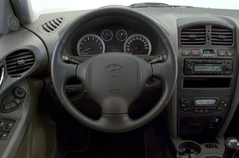 Hyundai Santa Fe 2.0 CRDi 2WD ActiveVersion 2004 view 9