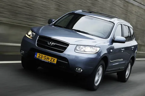 Hyundai Santa Fe 2.2 CRDi VGT 4WD DynamicVersion 2006 view 4