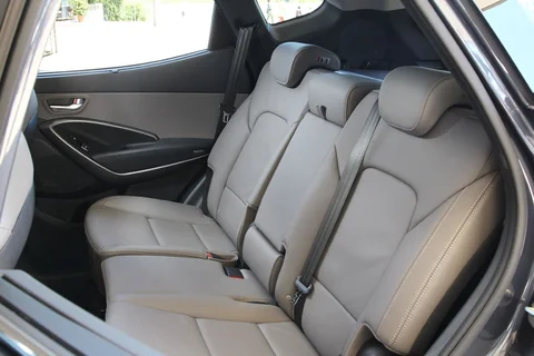 Hyundai Santa Fe 2.2 CRDi R 4WD Premium 2016 view 9