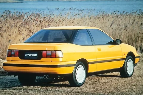 Hyundai Scoupé 1.5i GT 1990 view 2