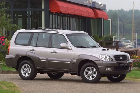 Hyundai Terracan 2.9 CRDi Executive 2004 view 3