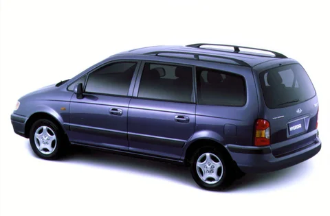 Hyundai Trajet 2.7i V6 GLS 2000 view 5