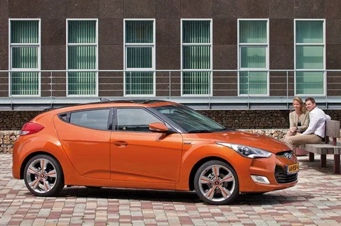 Hyundai Veloster 1.6 GDI i-Motion 2011 view 7