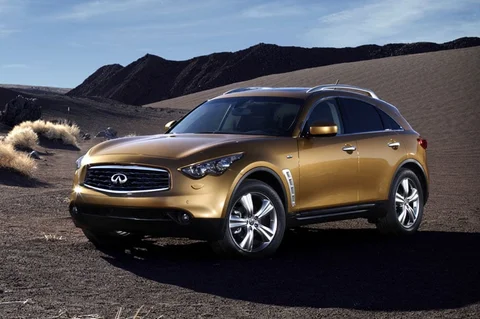 Infiniti FX FX30d S 2010 view 5