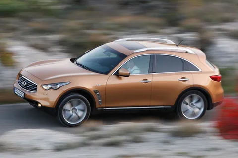 Infiniti FX FX30d S 2010 view 10