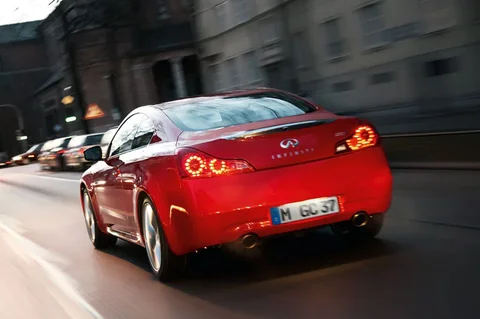 Infiniti G G37 Coupé 2008 view 4