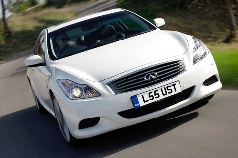 Infiniti Q60 S Coupé 2013 view 5