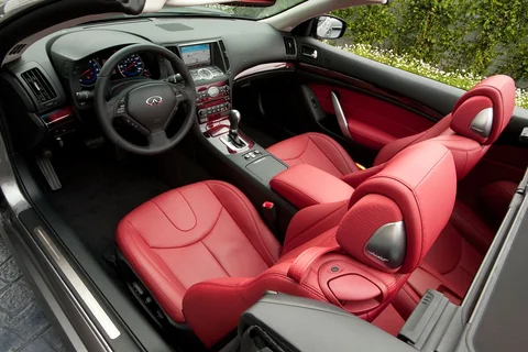 Infiniti Q60 Cabrio GT Premium 2013 view 3