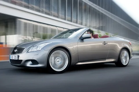Infiniti Q60 Cabrio GT Premium 2013 view 10