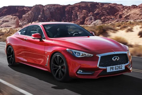 Infiniti Q60 2.0T Premium Tech 2016 view 4