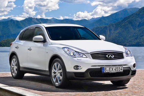 Infiniti QX50 3.0d 2014 view 8