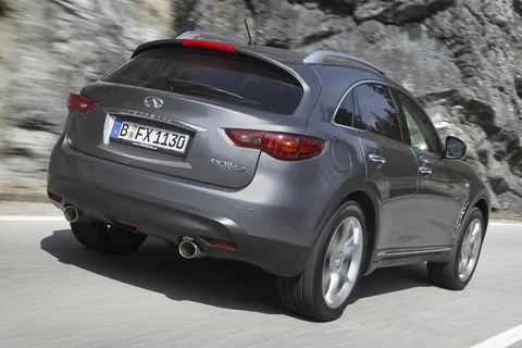 Infiniti QX70 3.0d V6 Ultimate 2015 view 11