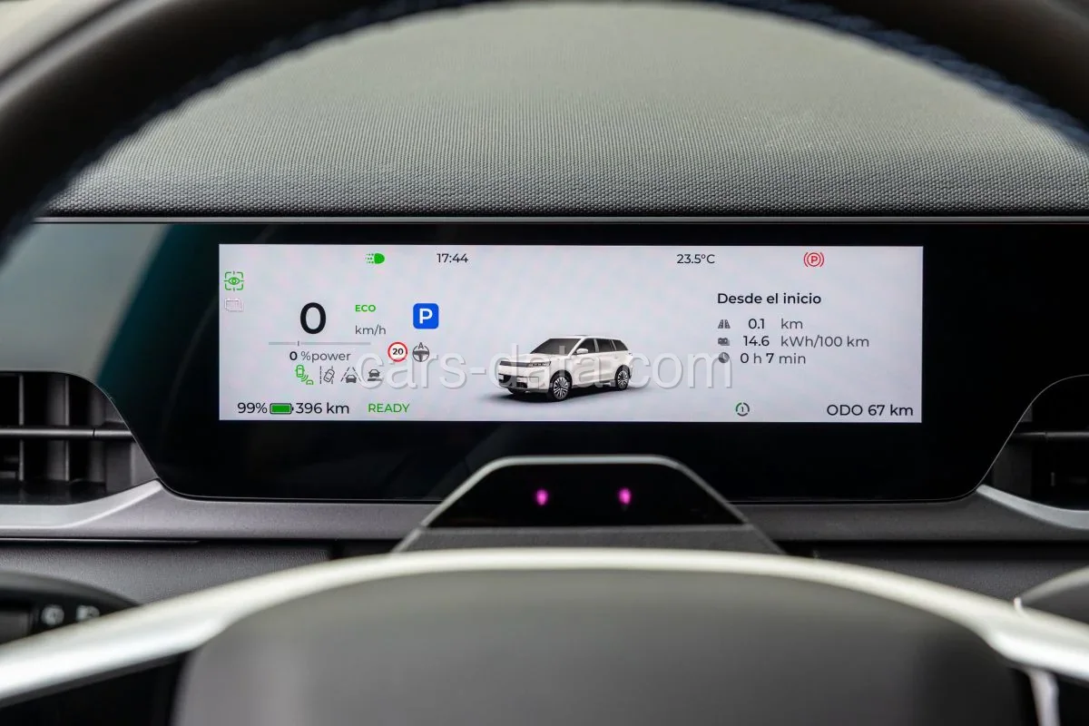 Jaecoo 5 EV Exclusive 2025 front view