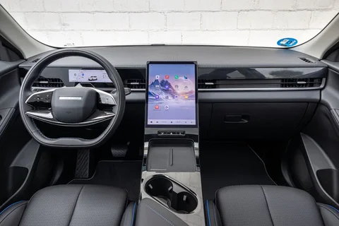 Jaecoo 5 EV Exclusive 2025 view 4
