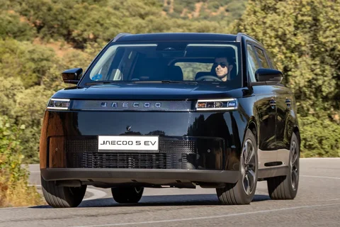 Jaecoo 5 EV Exclusive 2025 view 8