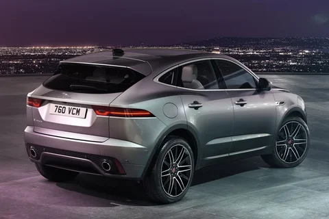 Jaguar E-Pace P270e AWD R-Dynamic S 2024 view 3