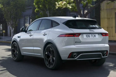 Jaguar E-Pace P270e AWD R-Dynamic S 2024 view 5