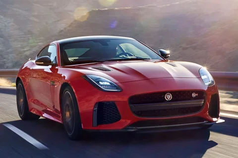 Jaguar F-type Coupé 2.0 i4 300hp 2017 view 2