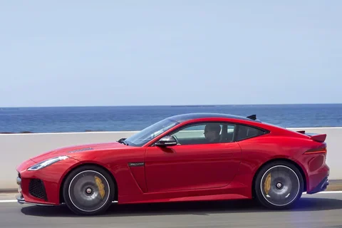 Jaguar F-type Coupé 2.0 i4 300hp 2017 view 5