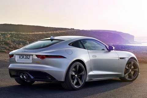 Jaguar F-type Coupé 2.0 i4 300hp 2017 view 11