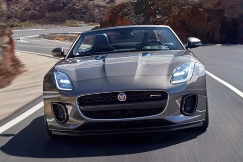 Jaguar F-type Convertible 2.0 i4 300hp 2017 view 6