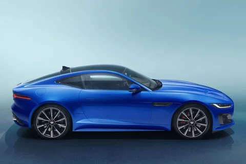 Jaguar F-type Coupé P300 2020 view 9