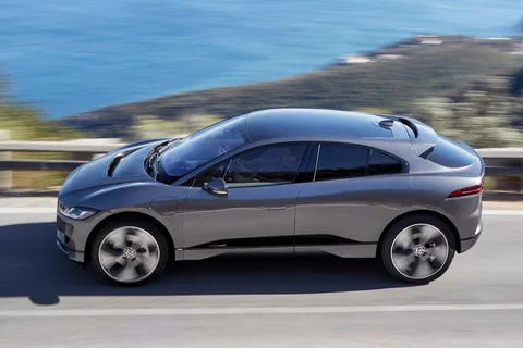 Jaguar I-Pace EV400 SE 2018 view 2