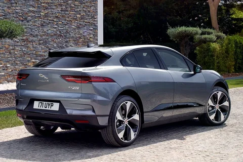 Jaguar I-Pace EV400 SE 2018 view 3