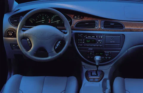Jaguar S-Type 3.0 V6 1999 view 3