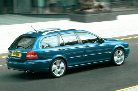 Jaguar X-Type Estate 2.2D Executive 2005 view 8