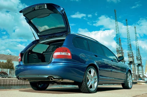 Jaguar X-Type Estate 2.2D Executive 2005 view 11