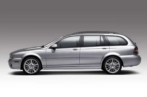 Jaguar X-Type Estate 2.2D 2008 view 6