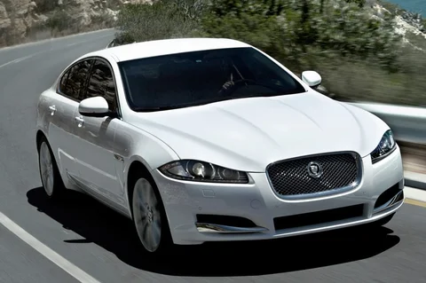 Jaguar XF 2.2D S Prestige 2014 view 3