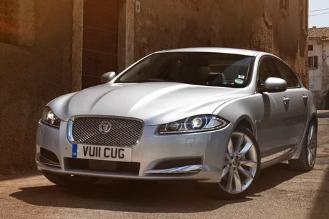 Jaguar XF 2.2D S Prestige 2014 view 12