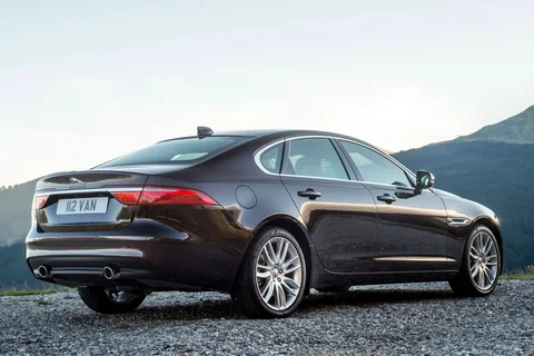 Jaguar XF E-Performance Pure 2015 view 5