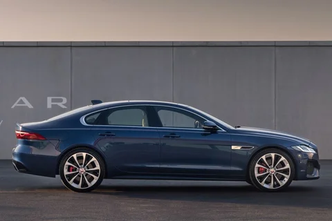 Jaguar XF D200 Dynamic SE 2020 view 6