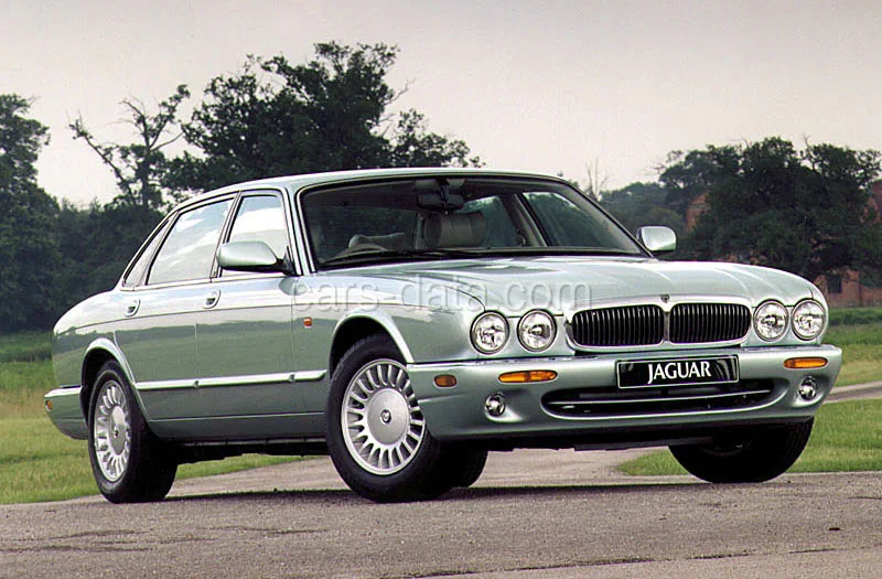 Jaguar XJ Sovereign 3.2 1997 front view