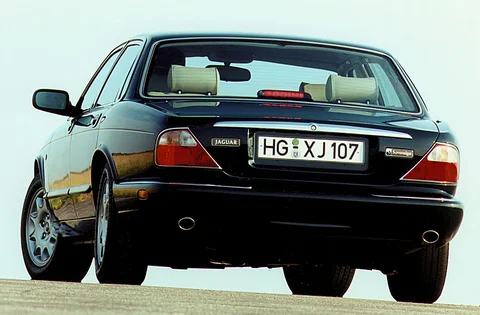 Jaguar XJ Sovereign 3.2 1997 view 4