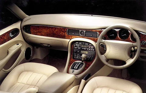 Jaguar XJ Sovereign 3.2 1997 view 6