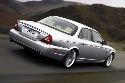 Jaguar XJ XJ8 3.5 LWB 2007 view 12